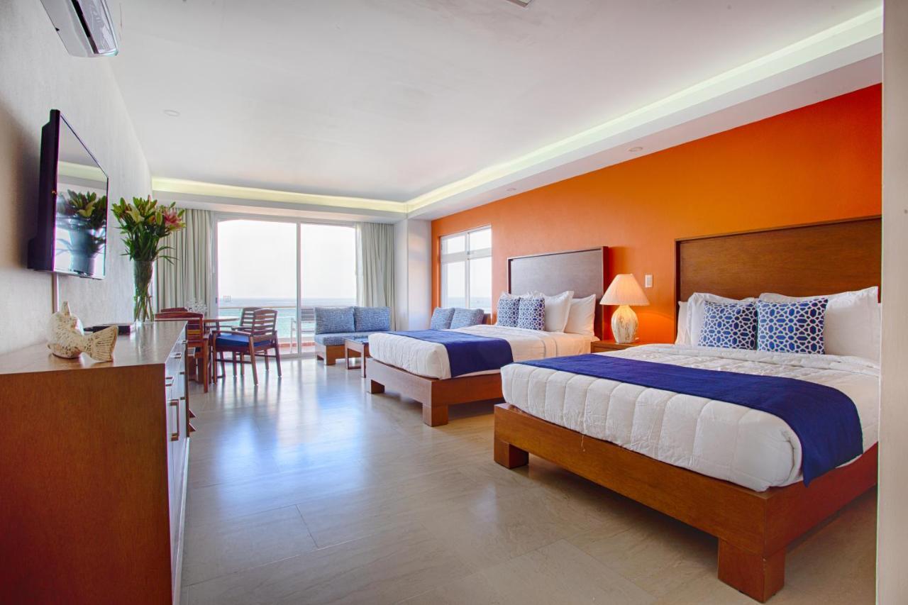 The Paramar Beachfront Boutique Hotel With Breakfast Included - Downtown Malecon Puerto Vallarta Extérieur photo